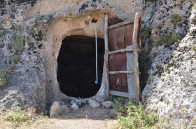 KIRKAT VILLAGE ROCK TOMB NO. 5