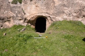 YOLÜSTÜ VILLAGE ROCK TOMB NO. 3