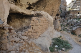 HASANKEYF GÜNEY VADİ TEK NEFLİ KAYA KİLİSE