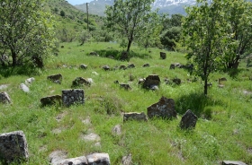 YOLÜSTÜ VILLAGE CEMETERY AREA