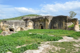 İNCİRLİ VILLAGE ROCK CHURCH