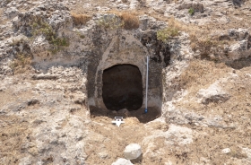 KIRKAT VILLAGE ROCK TOMB NO. 1