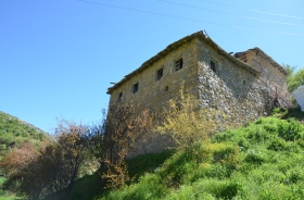 TOSUNPINAR KÖYÜ SEDAT TEKİN EVİ