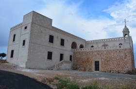 ARICA KÖYÜ, MOR AHO MANASTIRI